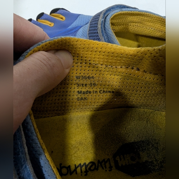 Vibram Five Fingers KSO Minimalist Barefoot Running Hiking Training Shoes - W-8 - Picture 6 of 6